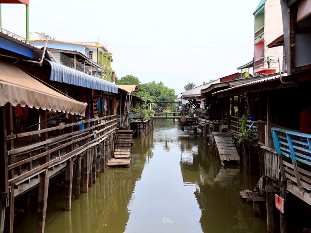 ตลาดระแหง 100 ปี ปทุมธานี ตลาดโบราณคลาสสิกแบบไทยๆ