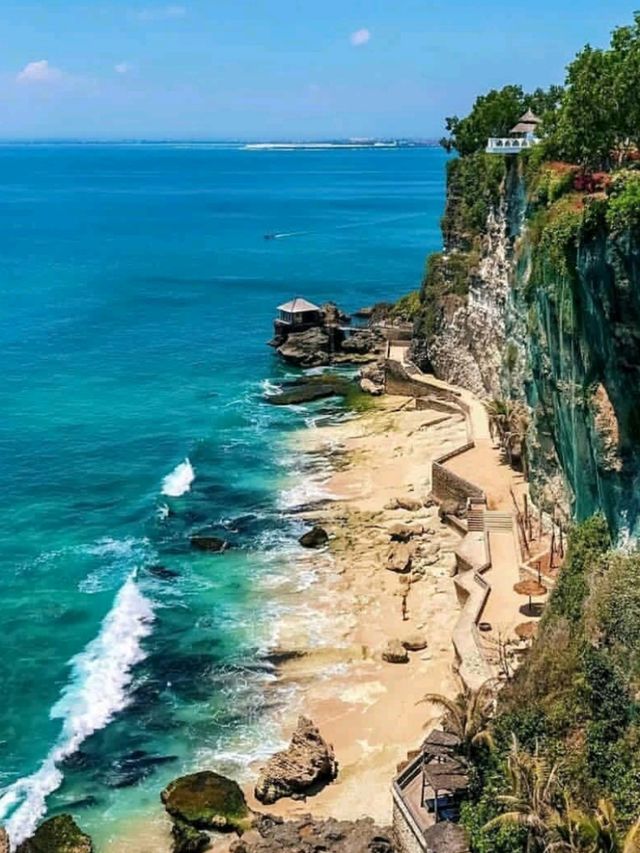 💎 Luxurious Stay at AYANA Resort – Where Elegance Meets Paradise