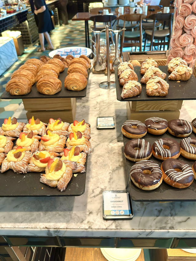 ベトナム　ホーチミン　ルネッサンスサイゴンの朝食で最高の朝を！