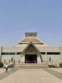 Time Travel in Zhengzhou: Unlocking 8,000 Years at Henan Museum