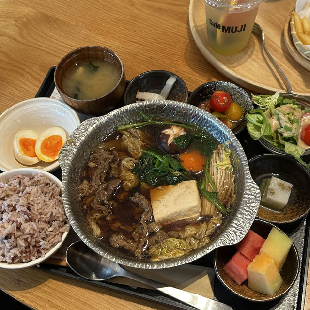 칭다오에서 일식을 먹고싶다면 무인양품 무지카페🩷