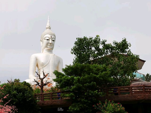วัดภูมโนรมย์ ที่เที่ยวมุกดาหาร