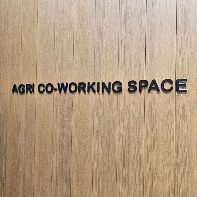 Co working space - BlueCoffee At AgricultureCMU