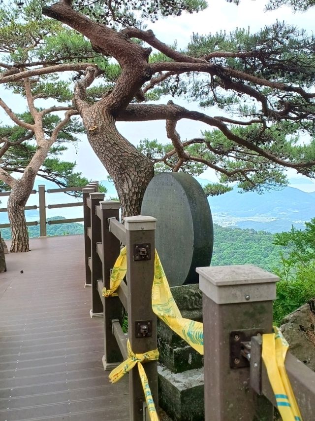 구름이 머무는 절, 고성 문수암의 고요한 매력