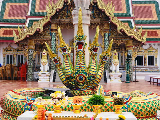 วัดพระธาตุเชิงชุมวรวิหาร