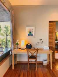 LakeView Floating Villa