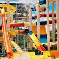 中國廣西南寧水上樂園：南寧麗紫歡樂水世界，夏日遊玩攻略