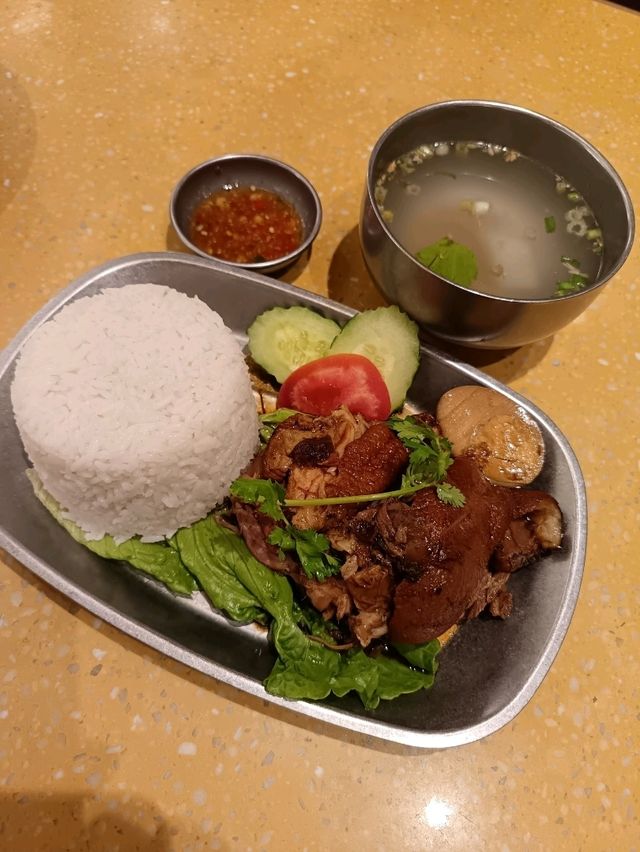 將軍澳地道泰食