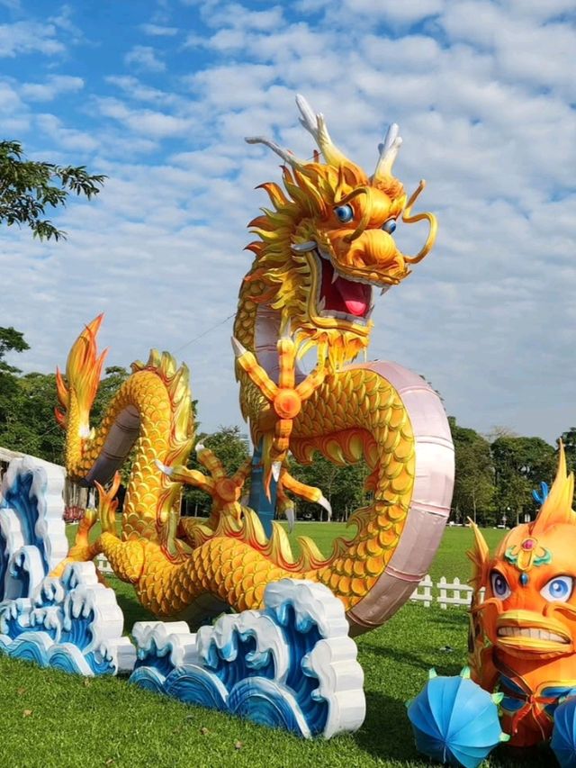 🌸 Chinese Garden Singapore – Your Peaceful Hideout! 🏯🌿