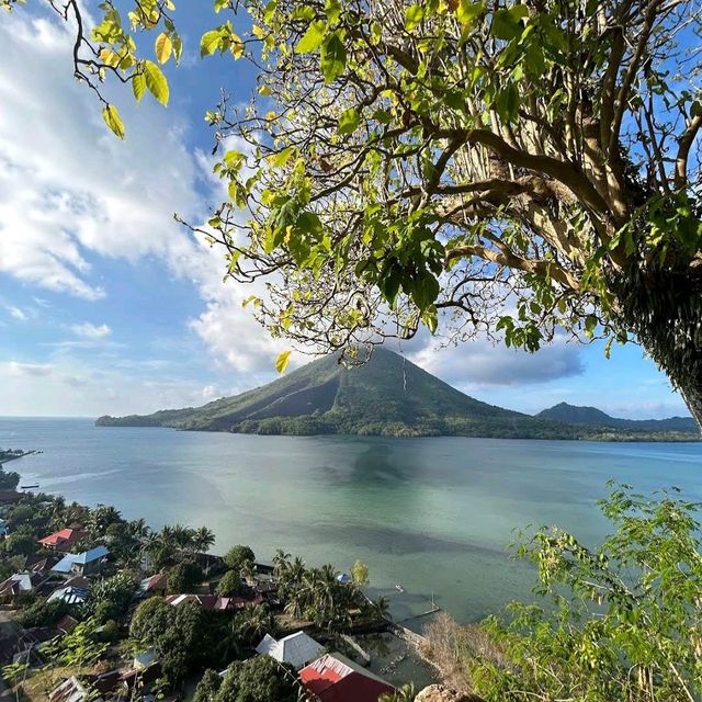 Banda Neira, Maluku