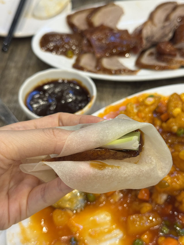 《大角咀好抵食片皮鴨》