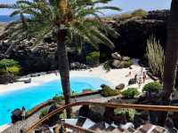 Lanzarote: Hitting Must-See Spots by Public Transport! 🚌🌋