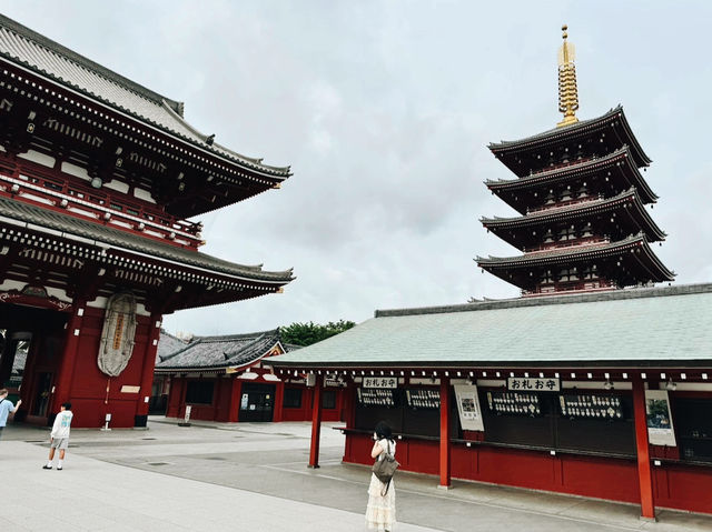 Sensō-ji is a must-visit destination in Tokyo