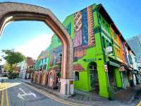 Strolling Through Arab Street