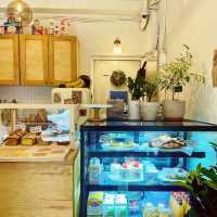 Caffee & Bakery Nomoment