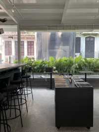 Abstrct Lounge
