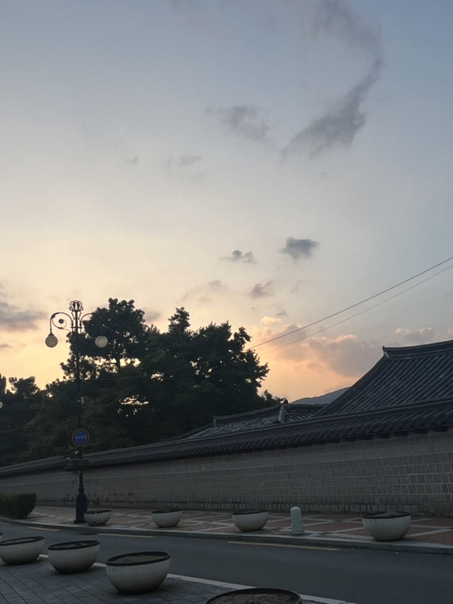 [김해카페] 한옥 담장 뷰 감성카페 🌿 MIDT 커피 방문 후기