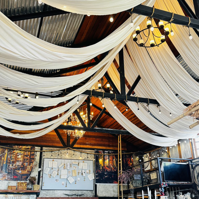 🕍 Let Me Tell You Our Story Cafe💒