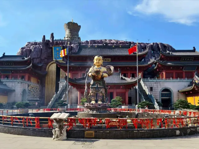 Donglin Temple 