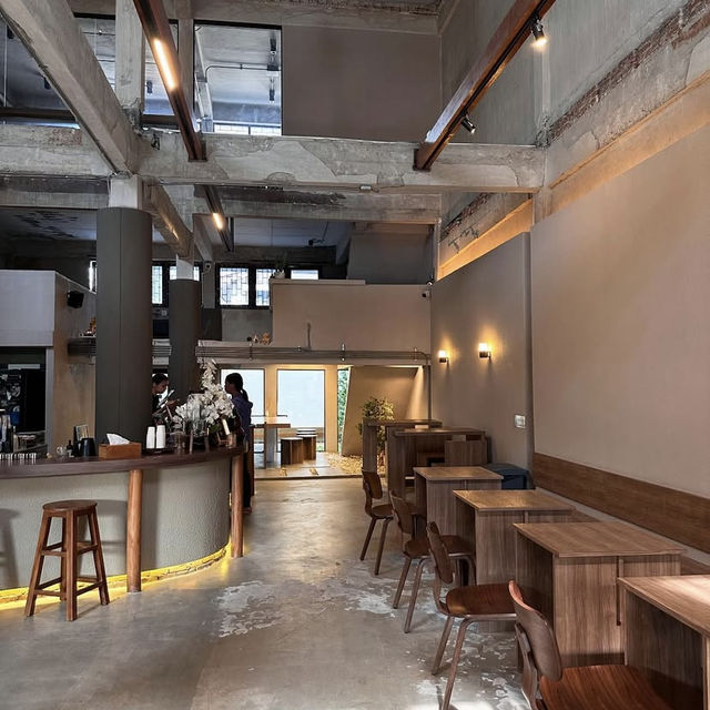 Warden Matcha Bar & Space 🍵🏞️
