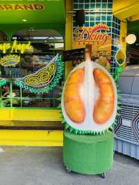 Durian Lovers’ Paradise at Jonker Walk!