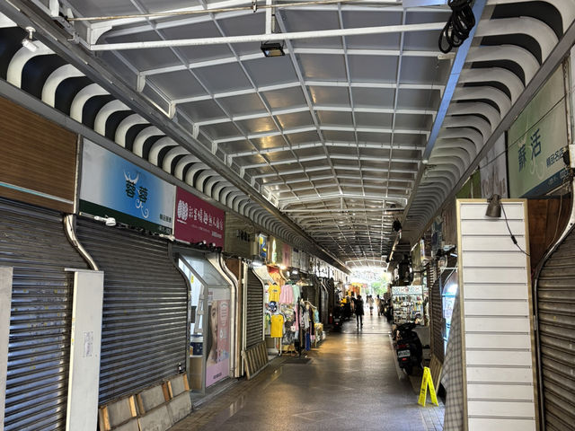 台北-晴光市場（巷弄中的美食天堂）