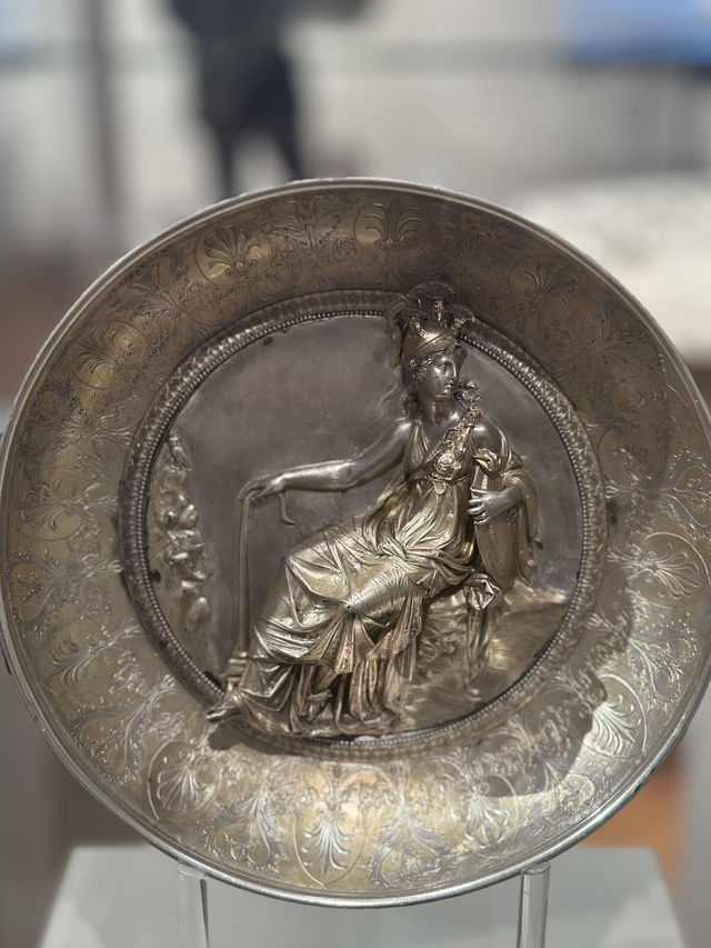 From Athens To Berlin: The Altes Museum’s Timeless Dialogue