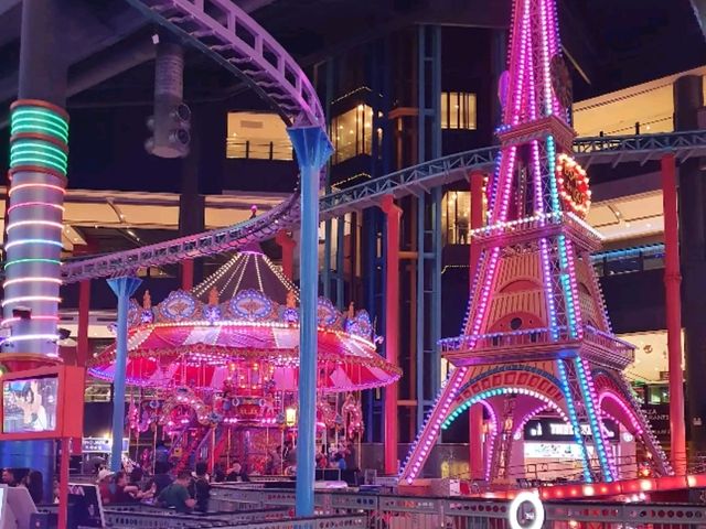 🎡 Skytropolis Indoor Theme Park: All-Weather Fun in the Clouds