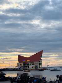 เกาะลอย ศรีราชา ชลบุรี