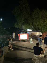 เดินชิลล์ ชิมของอร่อย ช้อปงานคราฟต์ ที่ Cicada 