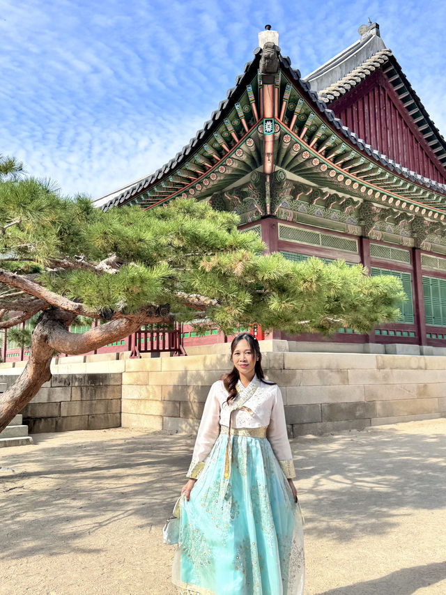 👑 พระราชวังคย็องบกกุง (Gyeongbokgung Palace) – มน