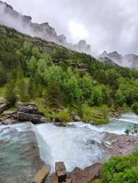Waterfalls and Forest Feels on the Ruta a la Cola de Caballo