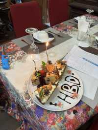 Dining experience in living museum 