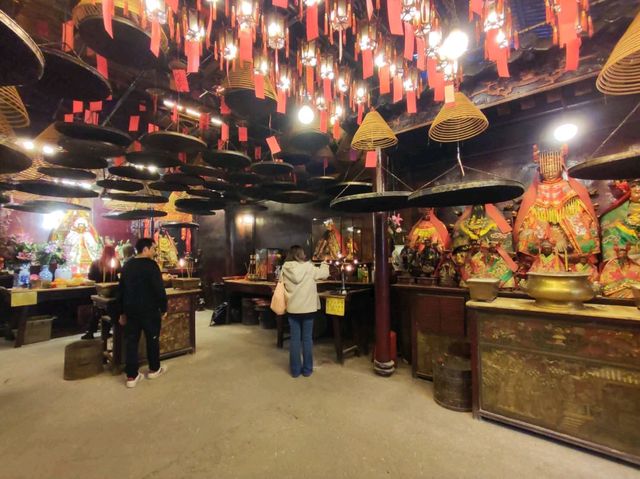 ขอพรเรื่องการเรียน วัดเก่าแก่ที่สุดเกาะฮ่องกง