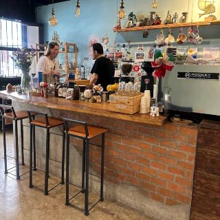 Tempat kopi kecil favorit kami