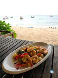 ครัวริมหาด byลุงด้วง บางแสน
