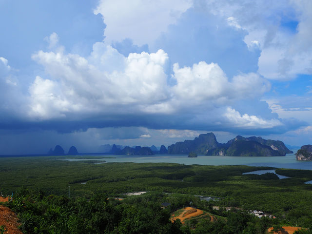 Samet Nangshe Viewpoint: Dawn Over Phang Nga