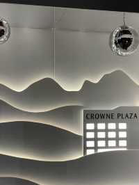 289BAR — Crowne Plaza Tainan 로비의 커피 한 잔과 분위기