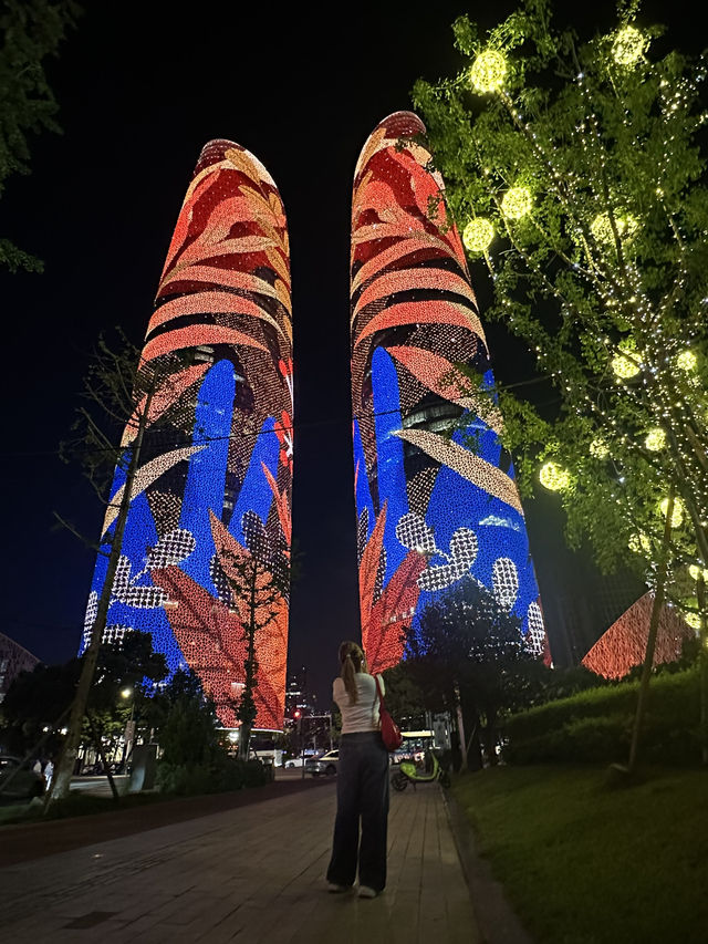 🌆 Twin Tower Chengdu – แลนด์มาร์กสุดอลังกลางเมือง