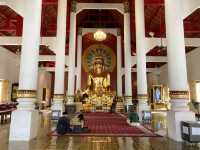 “วัดพระสิงห์” วัดเด่นดังกลางเมืองเชียงใหม่