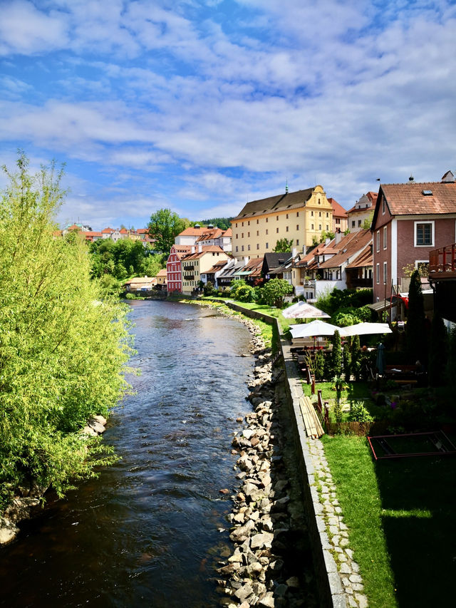 🍽️ Restaurant Konvice, Český Krumlov — A Taste of Tradition in a Fairytale Town ✨