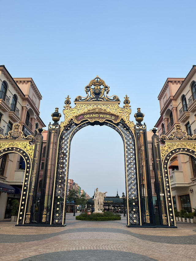 ⭐️Mega Grand World Hanoi ⭐️Mega Grand World Hanoi