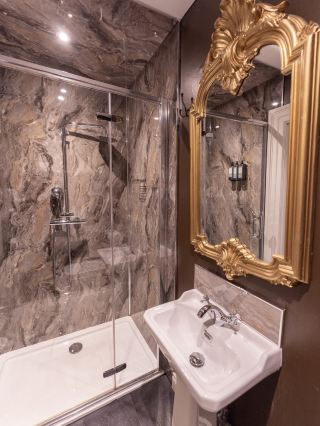 Сюита в стиле Бронте в Северной Ирландии