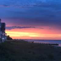 Chesapeake Bay Beach Sunset🏝☀️👀💙💜💛