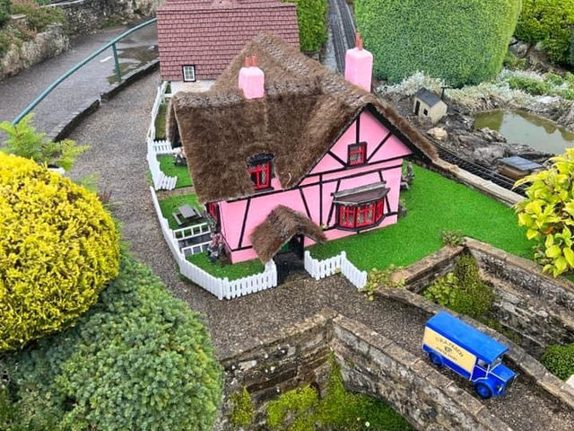 Bekonscot Model Village & Railway ❤️