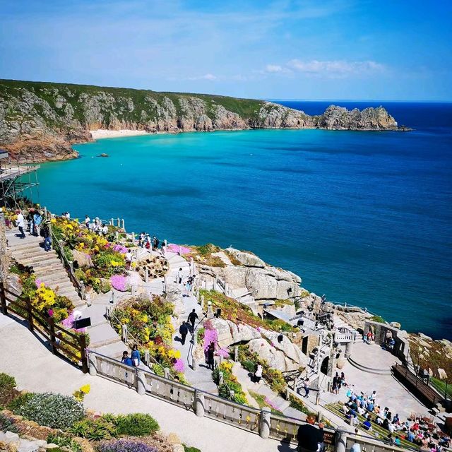 Cornwall: Coastal Wonders & Cultural Charm