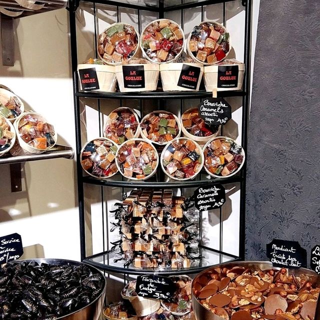ร้านคาราเมลน่ารักน่าแวะที่ Honfleur