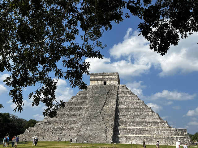 「時を超えた謎が眠る場所」— チチェン・イッツァに行くべき5つの理由🇲🇽✈️🌏