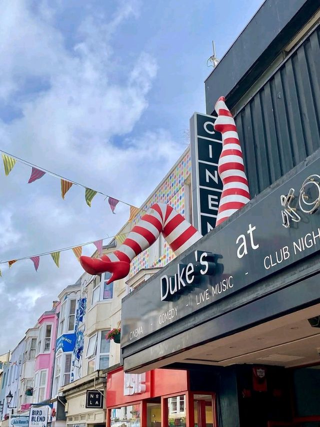 10 Reasons Why You Should Book a Train Ticket to Brighton Right Now! 🚆🌟