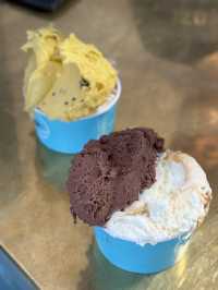 Spotlighted sorbet & ice-cream at Isoteket 🍦🍨